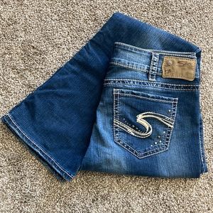Silver brand jeans size W32/L33 in good condition.